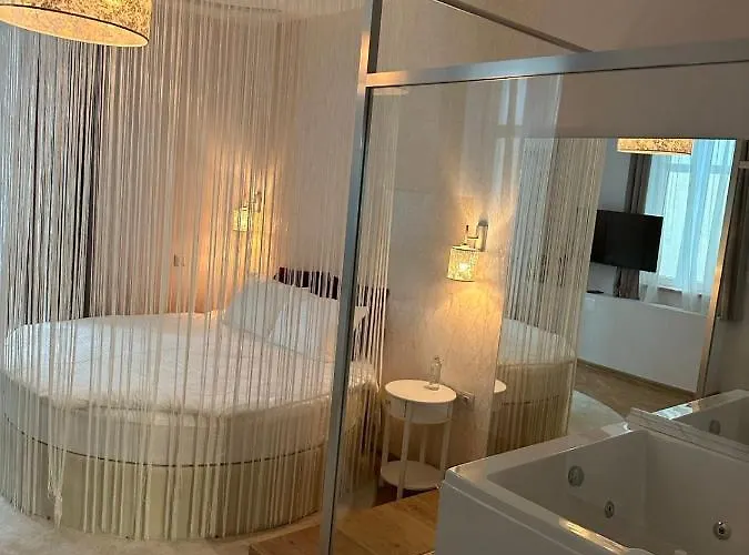 Luxury With Jacuzzi Апартамент София