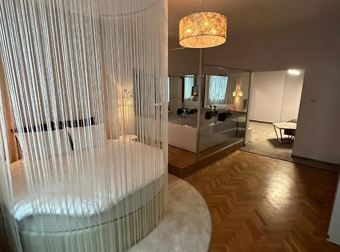 Luxury With Jacuzzi Διαμέρισμα *